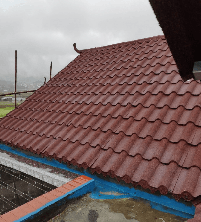 How to Identify Poor Quality Stone Coated Metal Roof Tiles: 5 Visual Signs (With Photos) | SKW Roof
